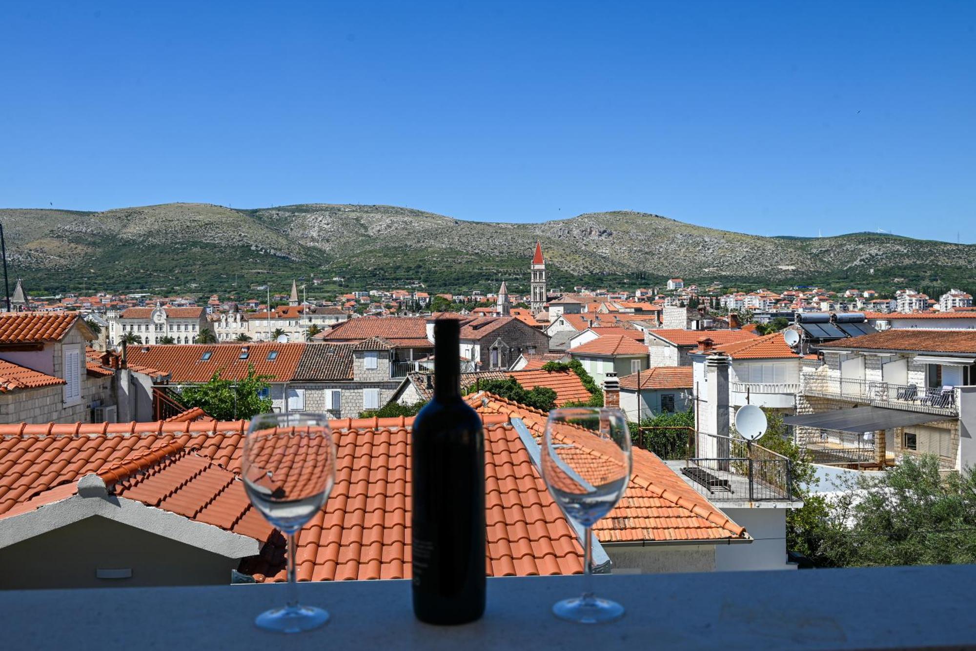 Downtown Apartments Maar Trogir Exteriör bild
